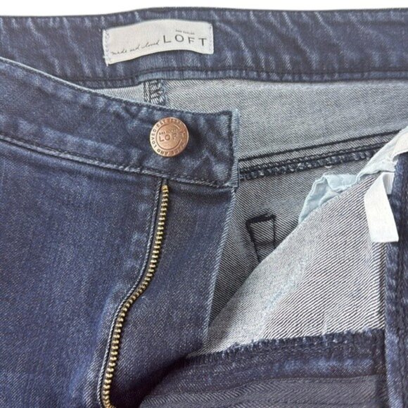 Loft Curvy Kick Crop Jeans High Rise Women’s Size 32 | Excellent Condition - Picture 8 of 9